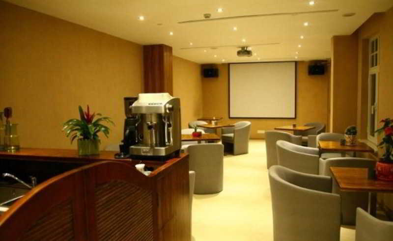 Finity Hotel Songjiang Exteriör bild