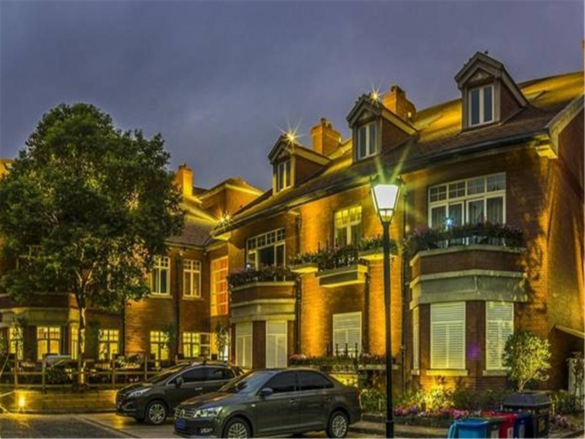 Finity Hotel Songjiang Exteriör bild