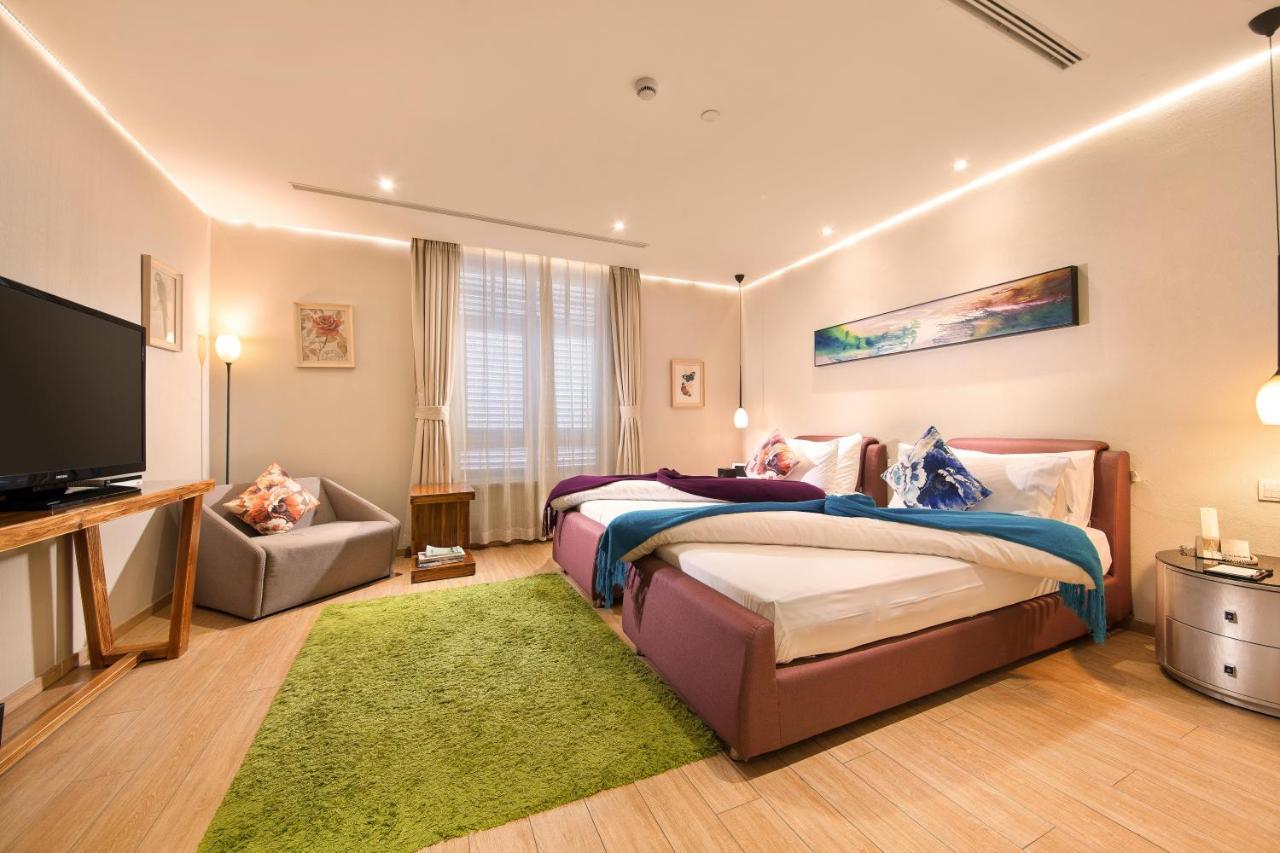Finity Hotel Songjiang Exteriör bild